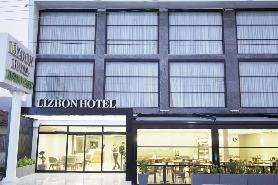 LIZBON HOTEL Hotel in Izmir