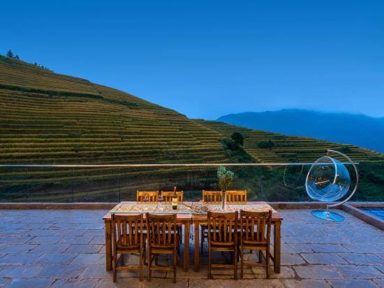 Longsheng Yunman field View Inn Hotel in China