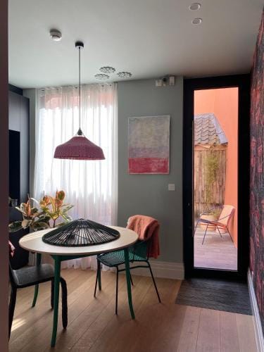 Bed & Binnekyk Hotel in Flanders