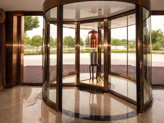 Huaibei Longhu Business Hotel Hotel in Jiangsu