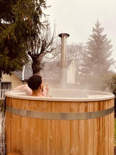 Gite L'Instant Champenois Hotel in Bourgogne-Franche-Comté