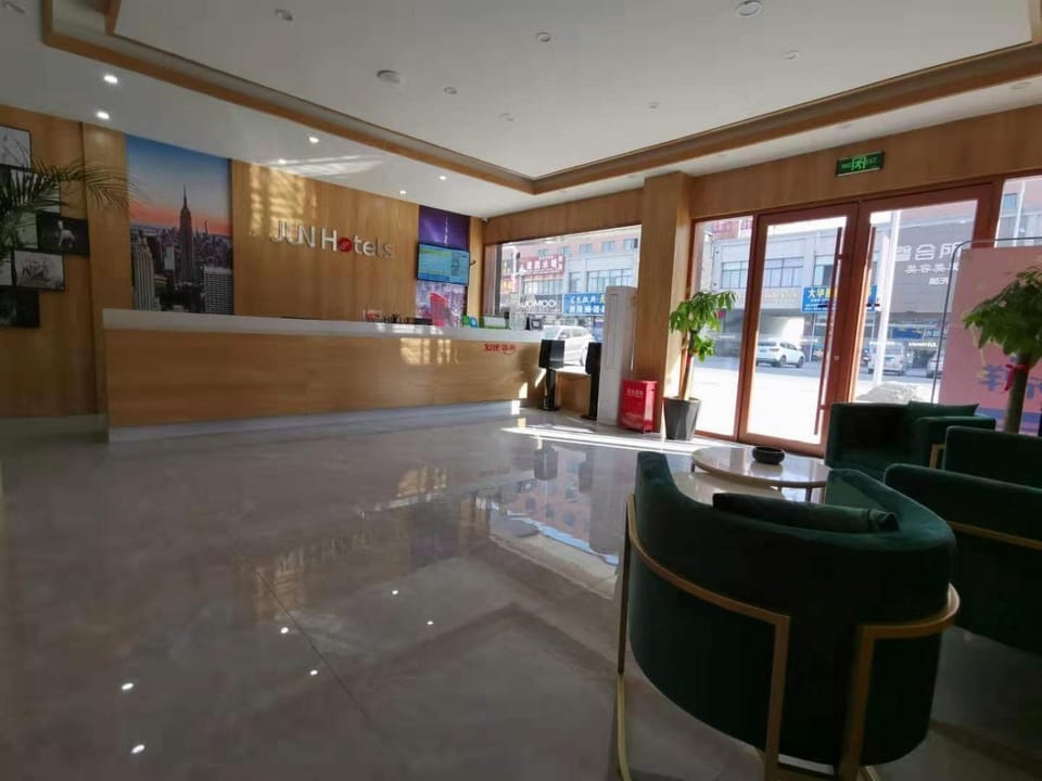 Junyi Chain Hotel (Danyang Houxiang Town Central Street) Hotel in Jiangsu
