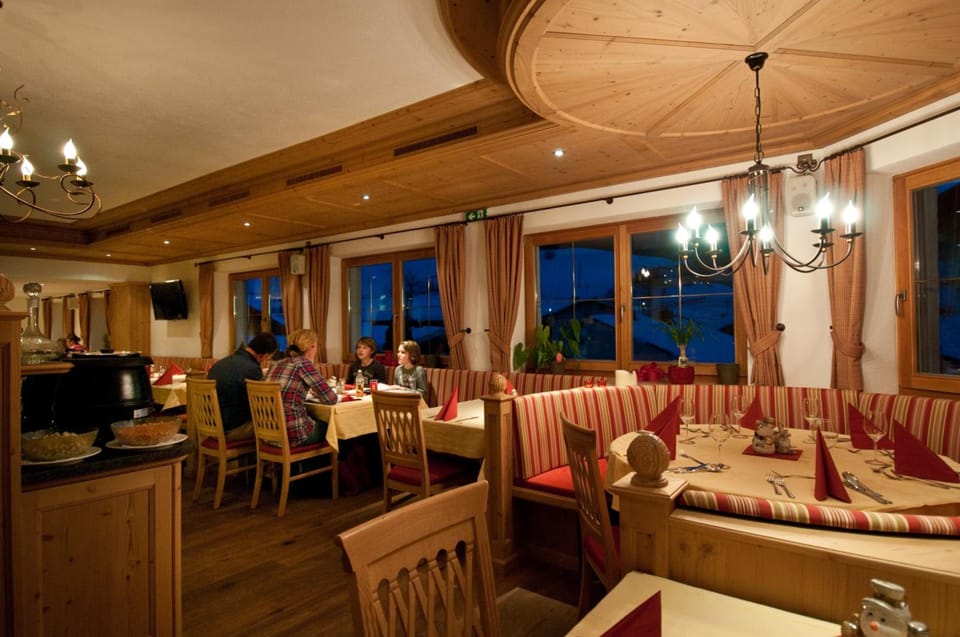 Gasthof Alpenblick Hotel in Tyrol
