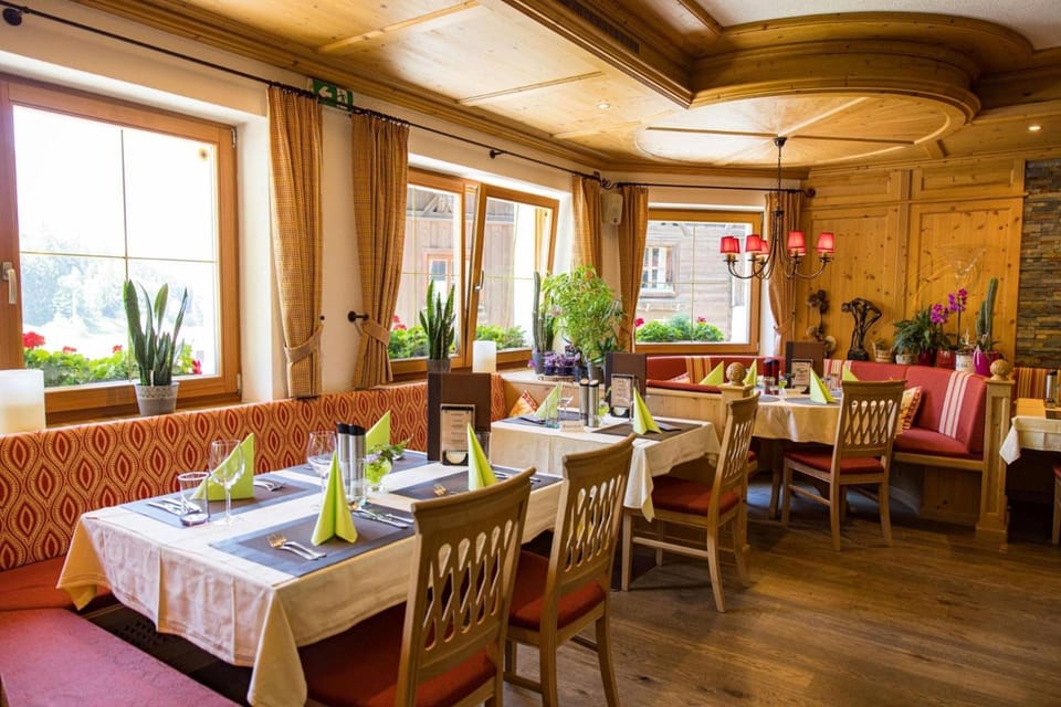 Gasthof Alpenblick Hotel in Tyrol