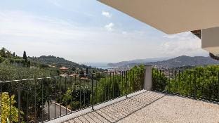 Italianway - Luxury Apartment in Modern Villa 2 Hotel in Imperia