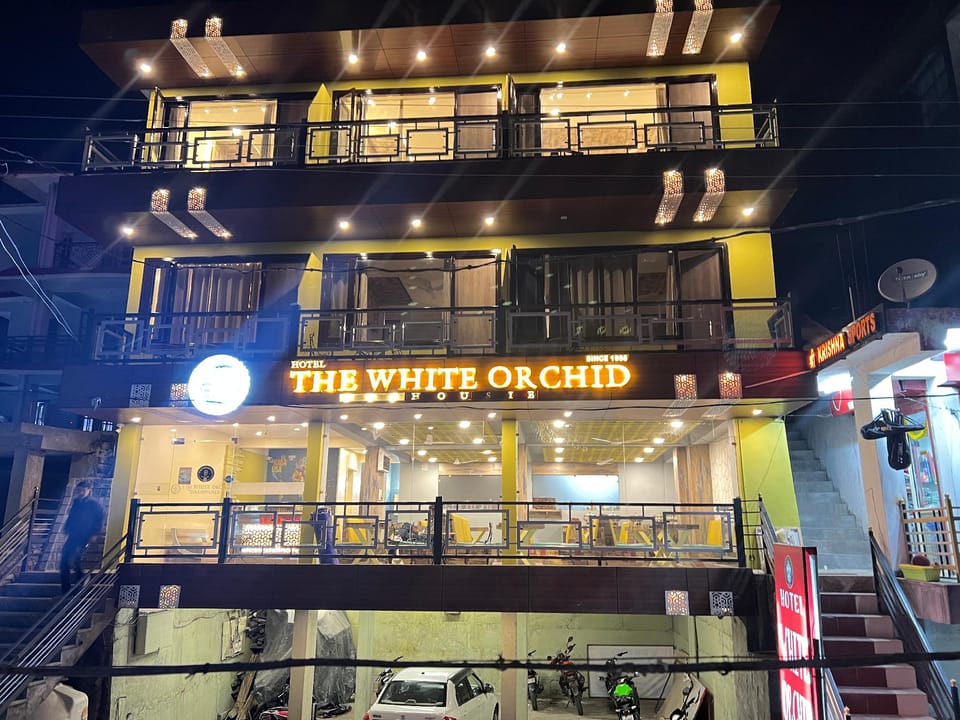 Hotel White Orchid Dalhousie Hotel in Himachal Pradesh