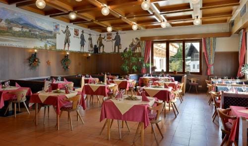 Pension Huttwirt Hotel in Salzburgerland