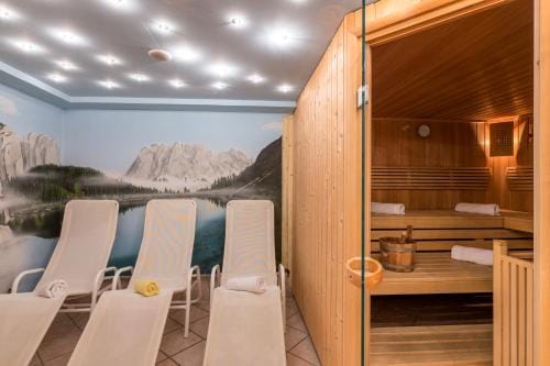 Gasthof Enzian Hotel in Tyrol