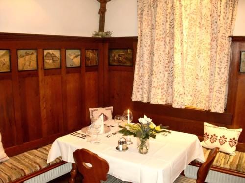 Gasthof Post Hotel in Carinthia, Austria