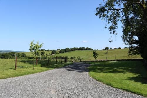 Loughcrew View Bed and Breakfast Hotel in Westmeath, Co. Westmeath, Ireland