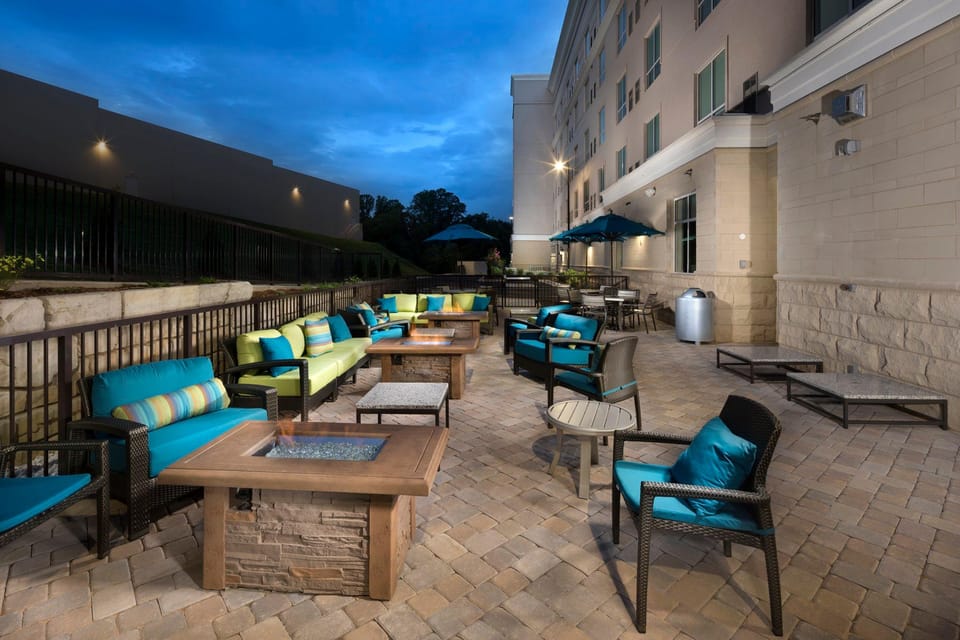 Holiday Inn & Suites Arden-Asheville Airport By IHG Hotel in Fletcher