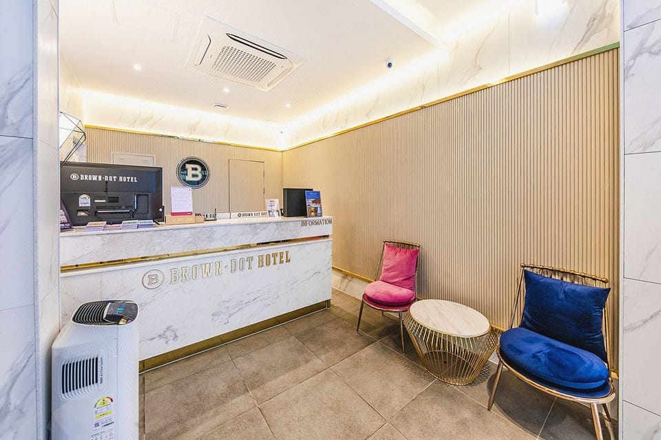 Brown Dot Hotel Nampo Jagalchi Motel in Busan