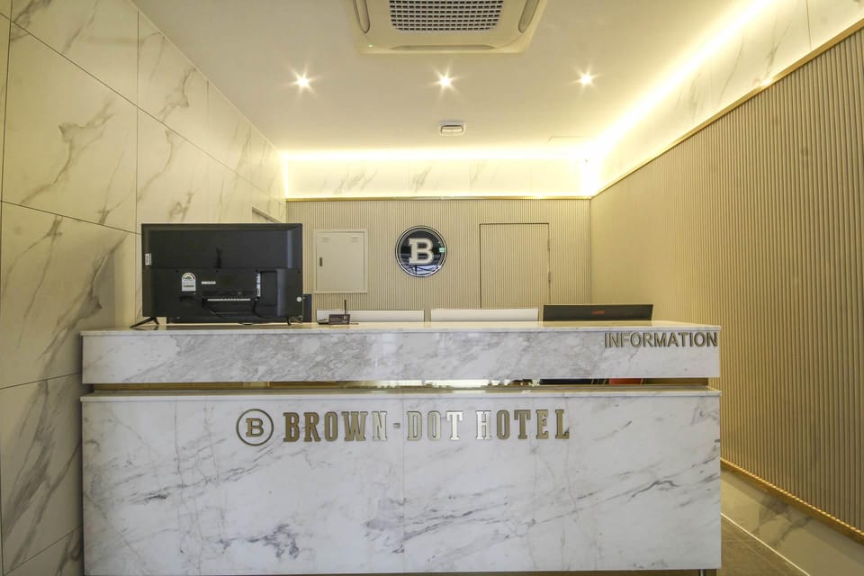Brown Dot Hotel Nampo Jagalchi Motel in Busan