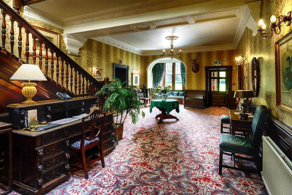 The Mansion House Hotel Hotel in Elgin