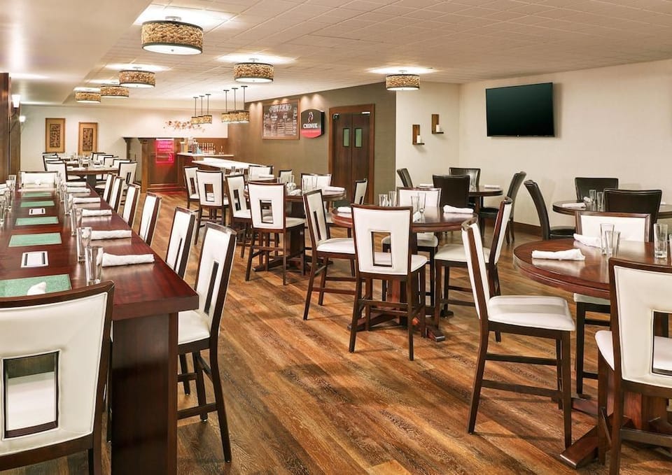 Best Western Plus Lakeway Inn Hotel in Bellingham