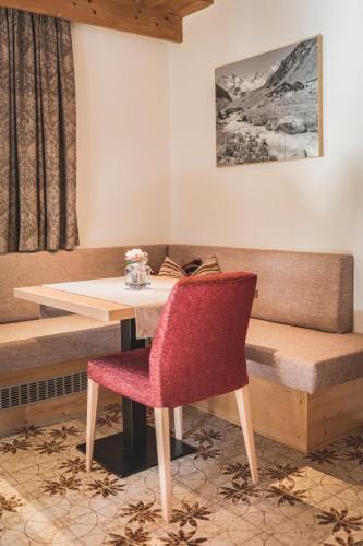 Haus Kristall Hotel in Uderns