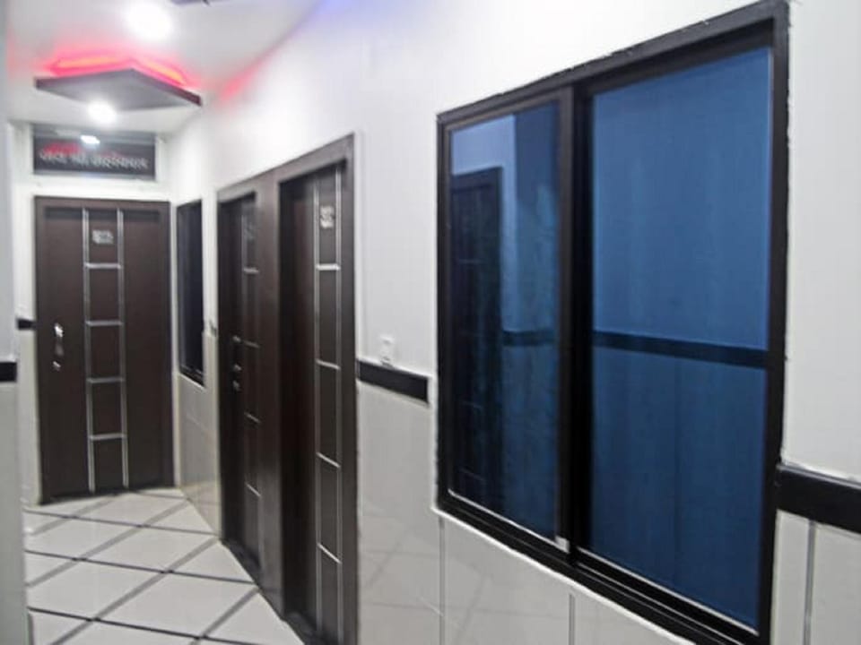 Hotel Shree Dwarkadhish Palace Hotel in India
