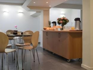 Coffee shop