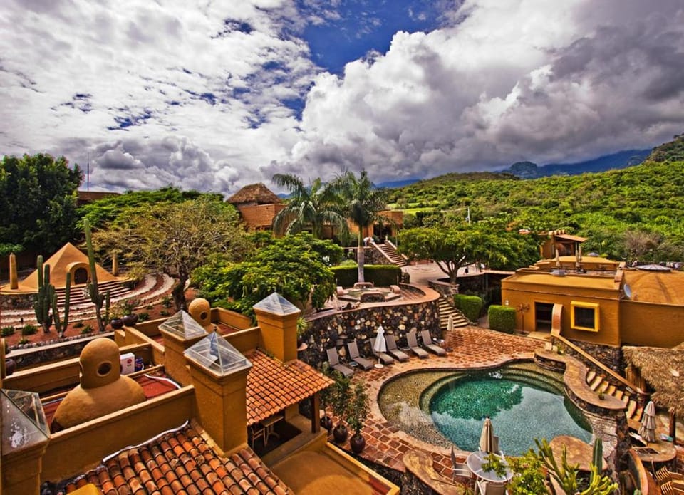 Hostal de la Luz - Spa Holistic Resort Hotel in State of Morelos