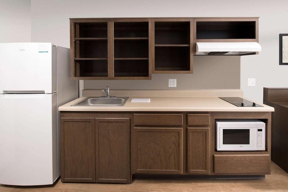WoodSpring Suites Chicago Tinley Park Hotel in Tinley Park