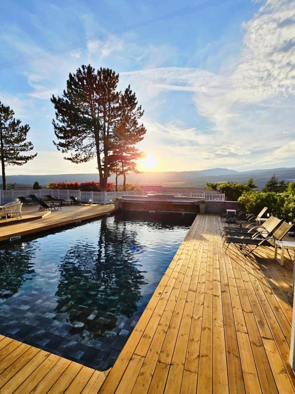 Domaine du Val de Sault Hotel in Sault