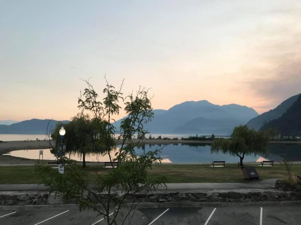 Spring Villa Hotel Hotel in Harrison Hot Springs