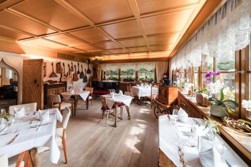 Al Plan, A mountain moving hotel Hotel in San Vigilio di Marebbe