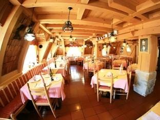 Hotel Chalet Alaska Hotel in Pozza di Fassa