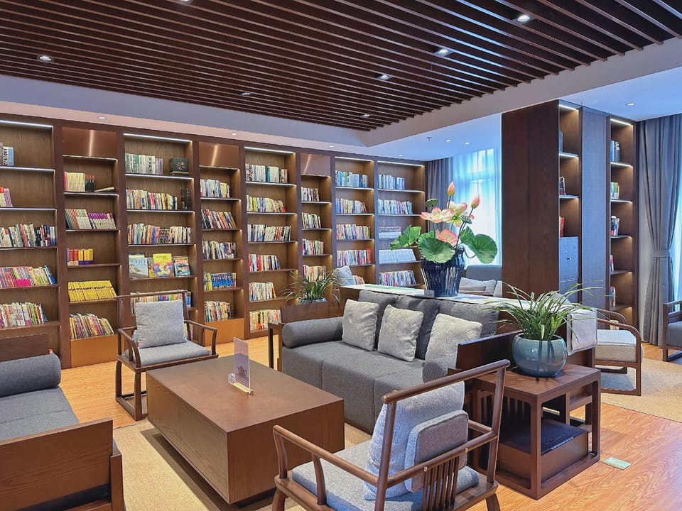 Delight Hotel Lotus Courtyard Hotel in Zhejiang