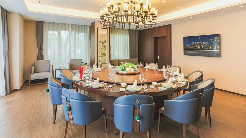 Delight Hotel Lotus Courtyard Hotel in Zhejiang