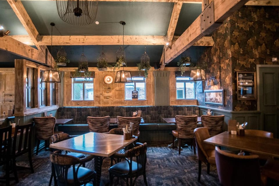Cat & Lion Country Pub and Hotel Hotel in Warrington