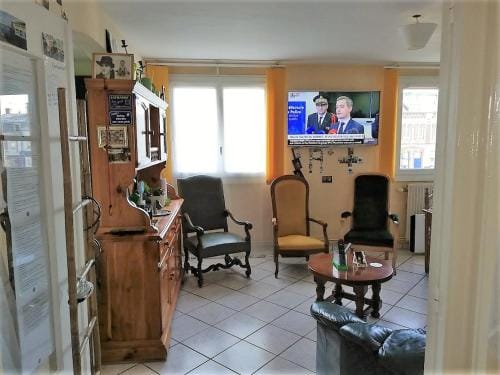 CHEZ REMY Hotel in Normandy