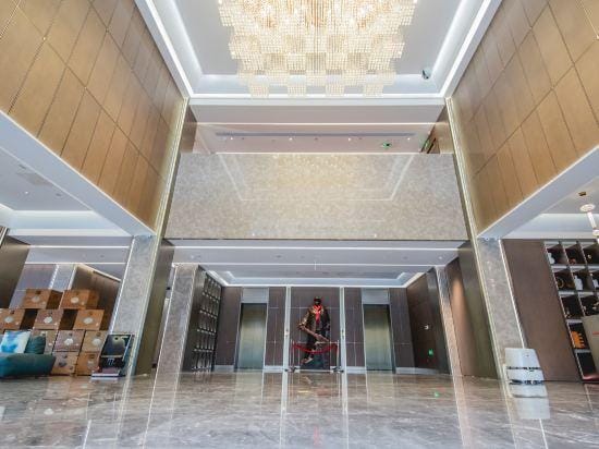 Daqing Longda Hotel Hotel in China