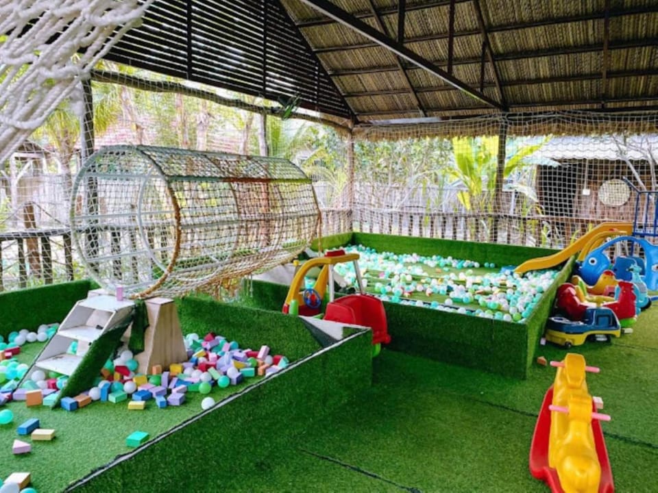 Phan Gia Xanh Garden Resort in Khanh Hoa Province