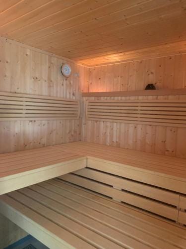 La Romely Hotel in Canton of Vaud