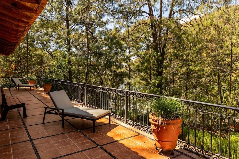 Sierra Lago Resort & Spa Hotel in State of Nayarit