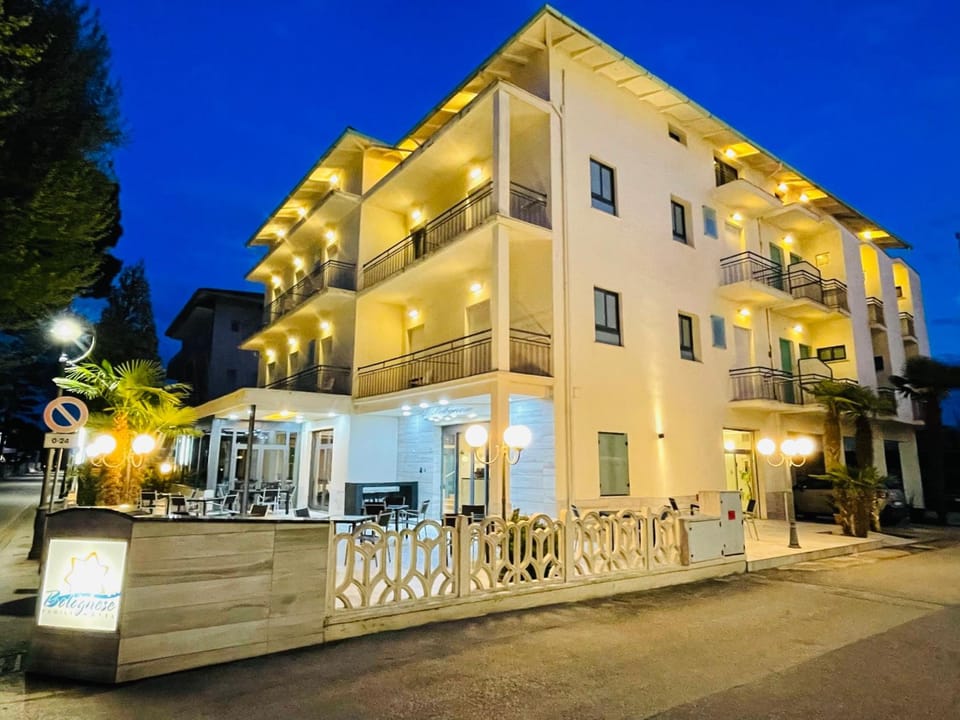 Hotel Bolognese Hotel in Bellaria - Igea Marina