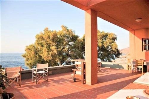 Villa Rodialos Hotel in Crete