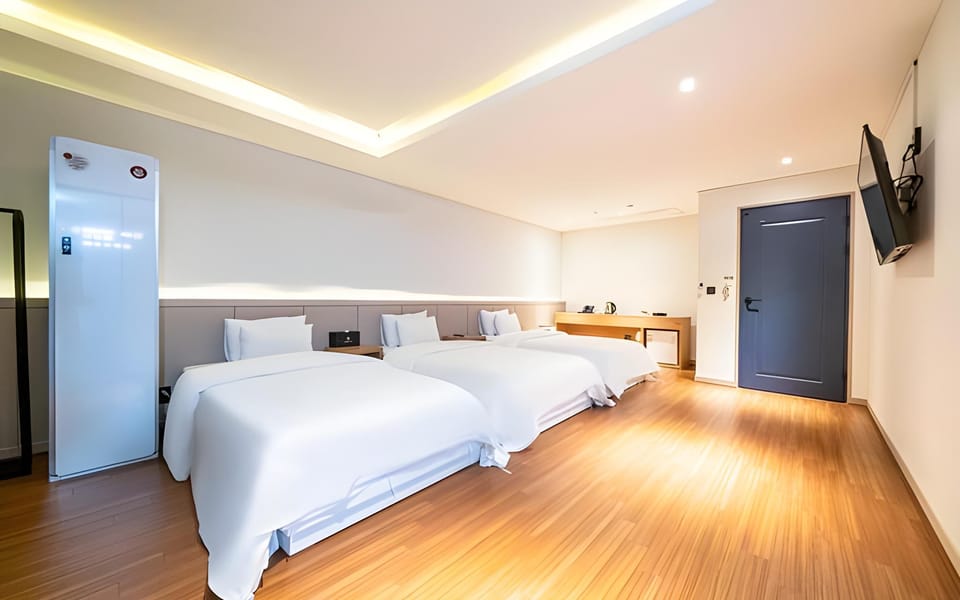 Cheonan CS Plaza Hotel Motel in South Korea