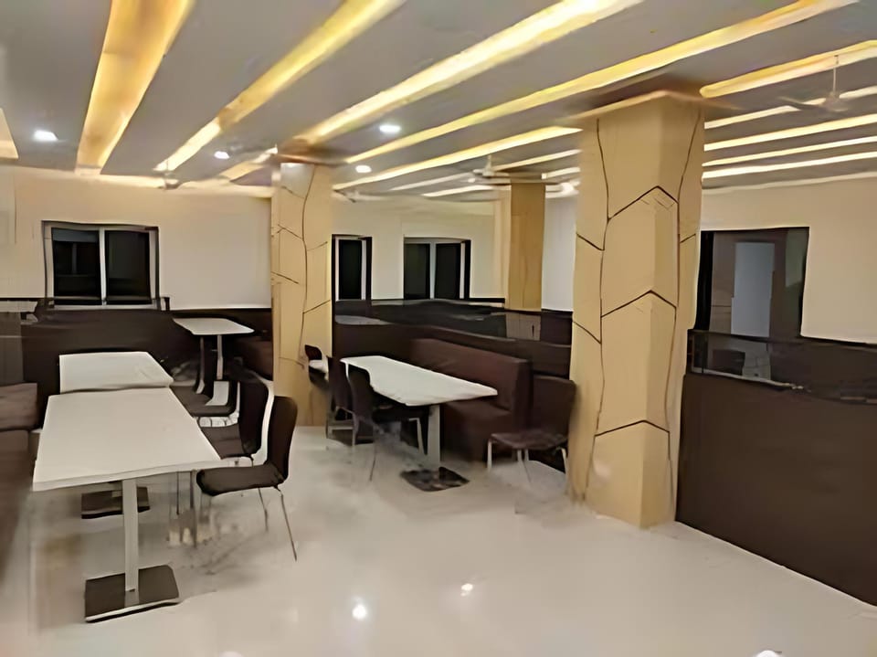 Restaurant (Private room)