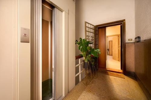 D'AZEGLIO 62 LUXURY ROOMS Hotel in Bologna