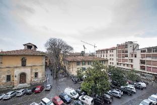 Brunelleschi Apartment Hotel in Florence