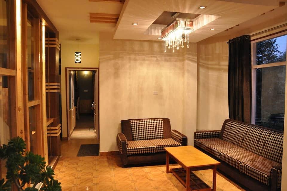 Hotel Ekant Hotel in Himachal Pradesh
