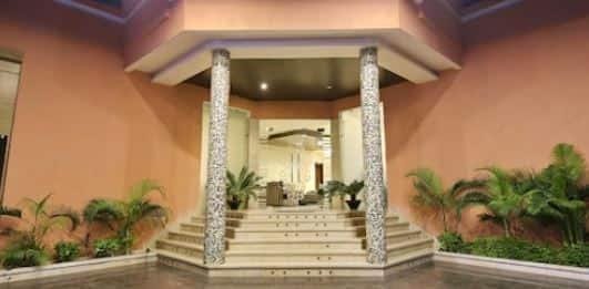 Hardik Resort Hotel in Uttar Pradesh
