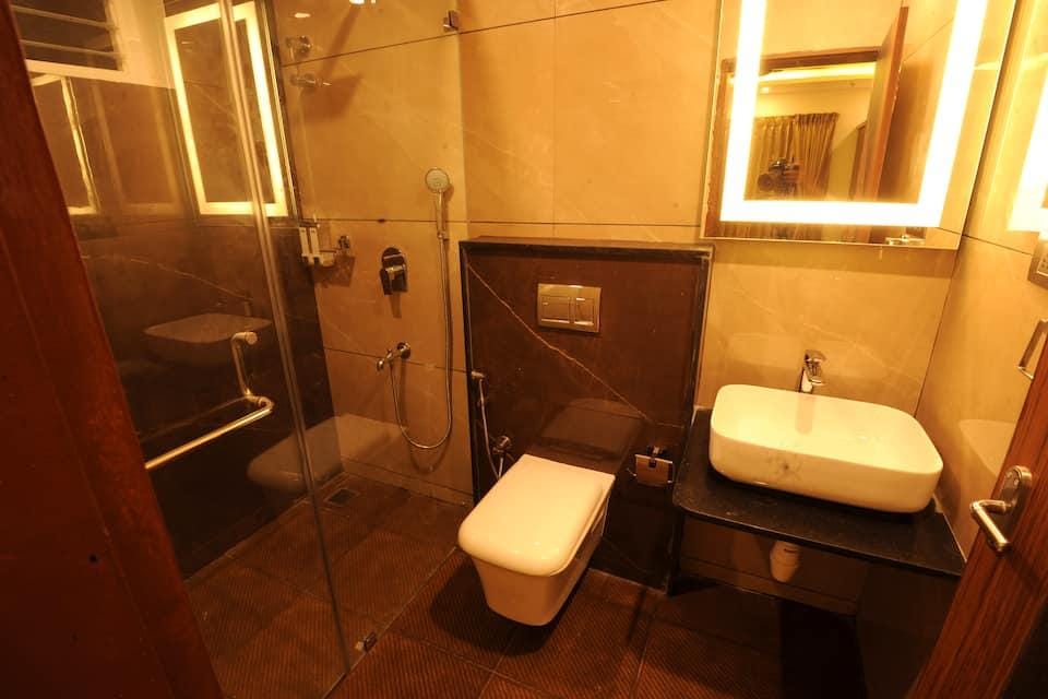 MC Suites Hotel in Mysuru
