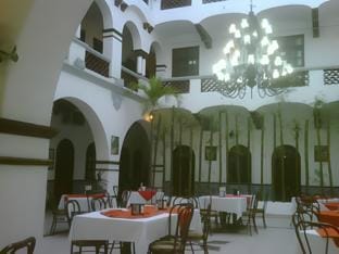 Hotel Colonial Hotel in Manzanillo