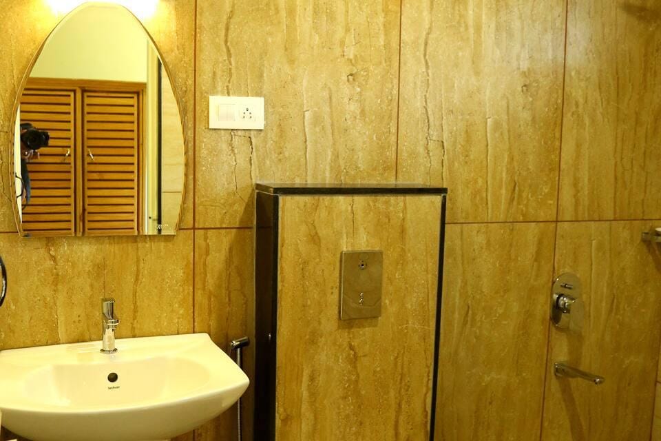 Green Hill Hotel P.Ltd Hotel in Kerala