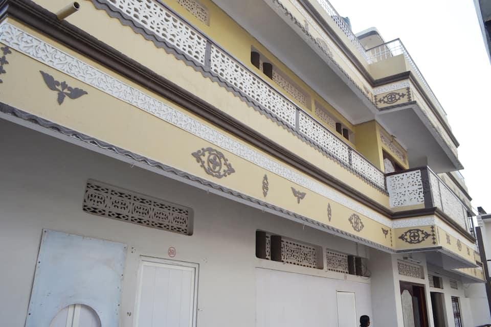 Hotel Venkatesh Hotel in Varanasi