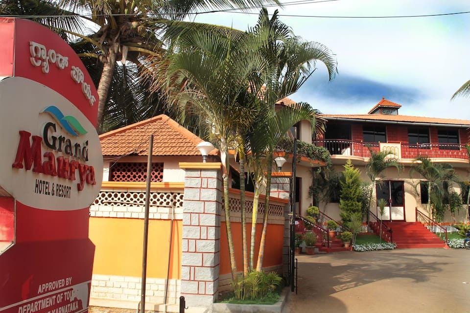 Grand Maurya Resort Hotel in Mysuru