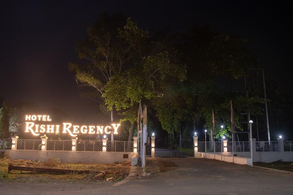 Hotel Rishi Regency Hotel in India